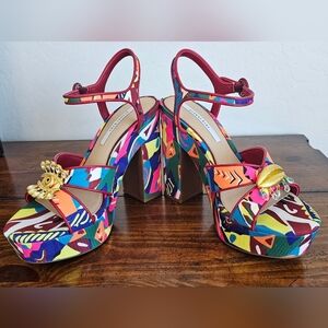 Gianni Bini Multicolor Platform Sandals Shoes W/Gold Accents Size 5 NWOB